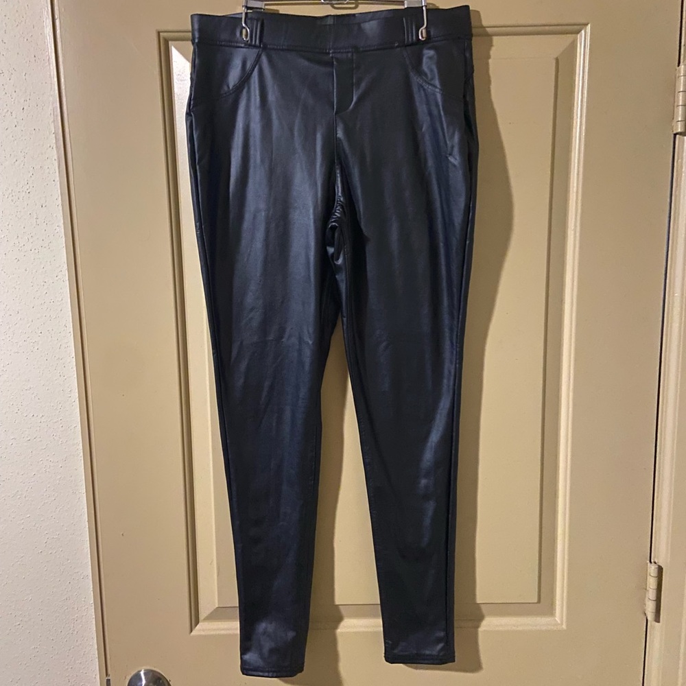 Pleather leggings